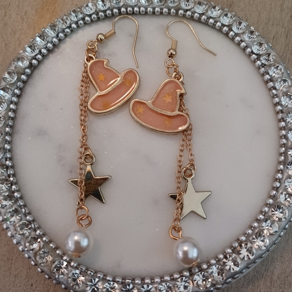 Pink Witch Hat Chains Stars Pearls Dangle Drop Earrings - Picture 2 of 5